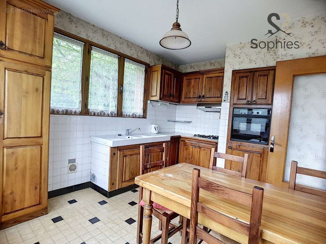 Maison à VARCES-ALLIERES-ET-RISSET