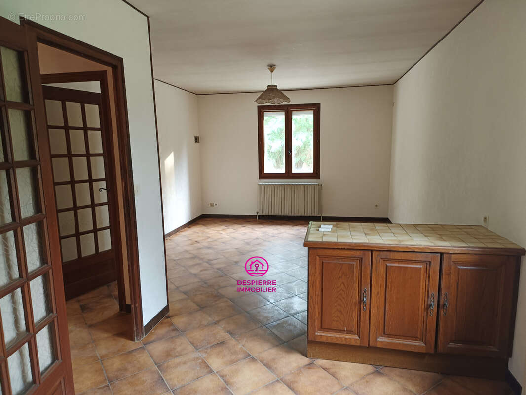Maison à MANTHES