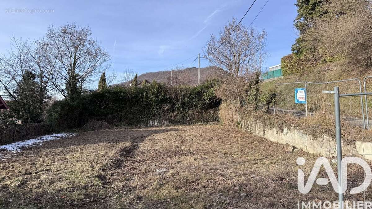 Terrain 395 m² à Coublevie  - photo 7