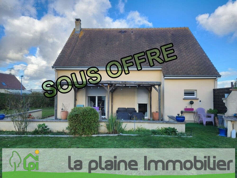 Maison à FRENOUVILLE