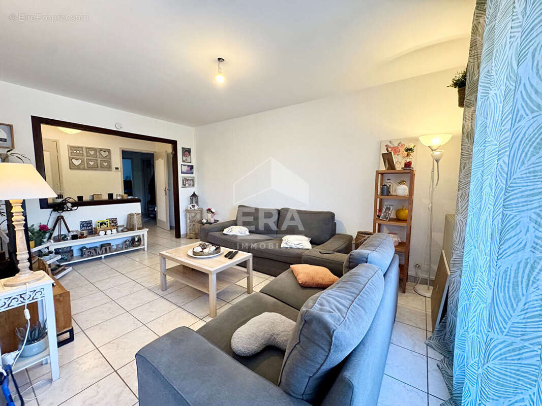 Appartement à LE CANNET