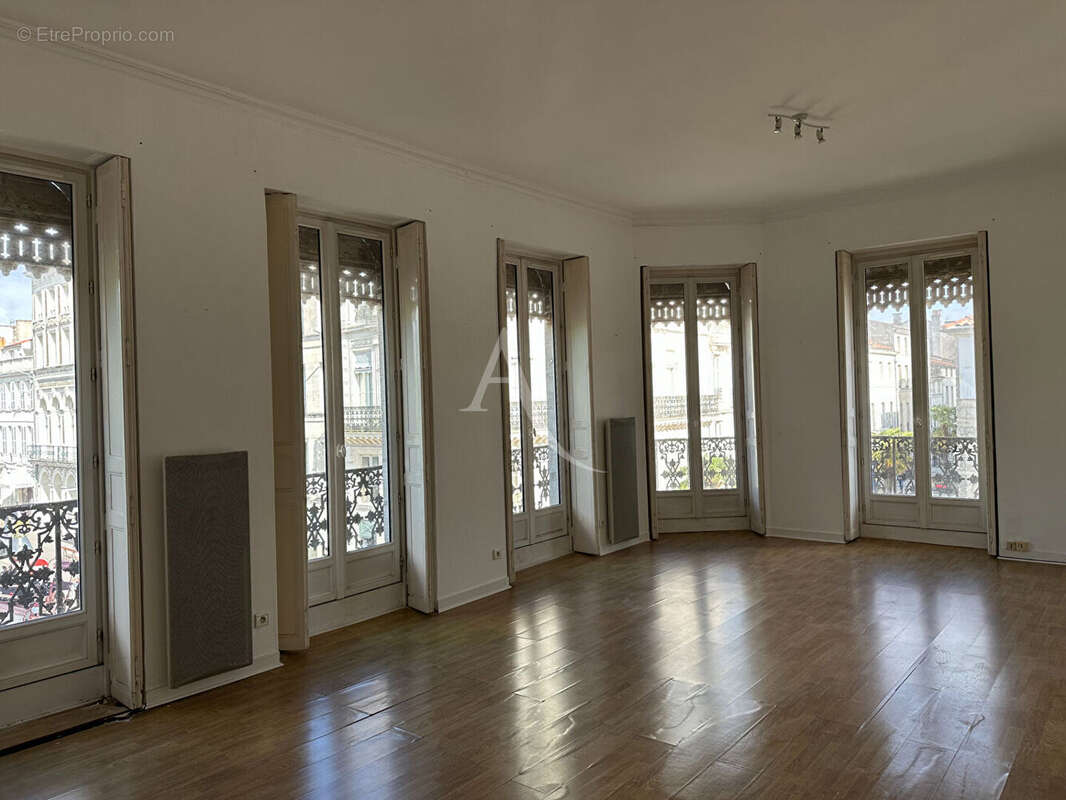 Appartement à ROCHEFORT