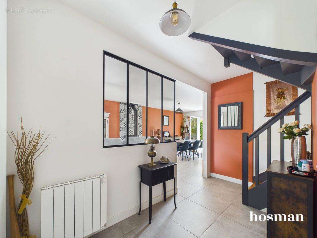 Maison à LES SORINIERES