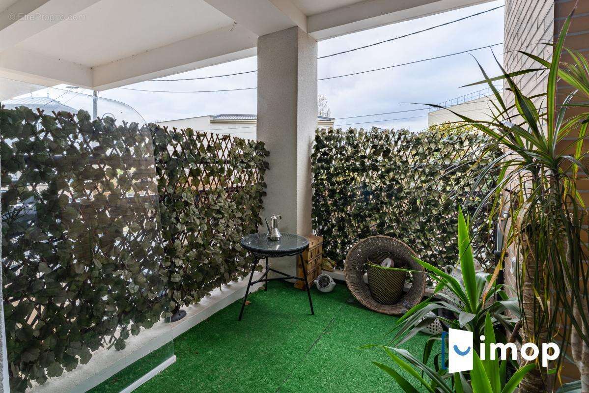 Appartement à CHATILLON