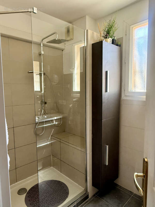 Appartement à MARSEILLE-9E