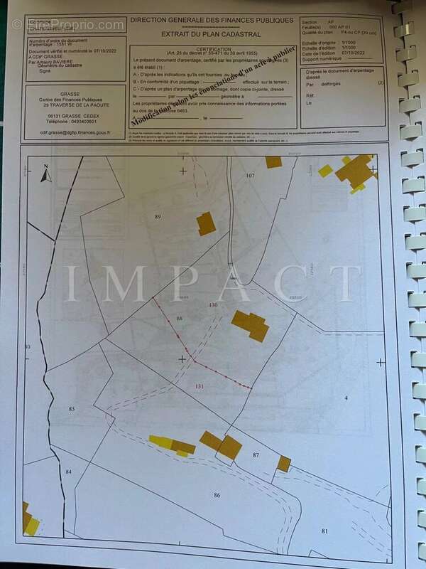 Terrain à CHATEAUNEUF-GRASSE