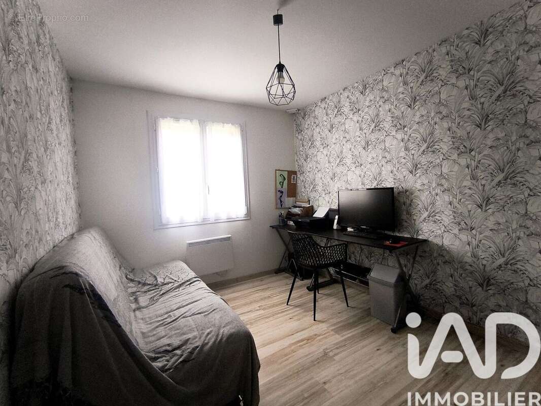 Photo 7