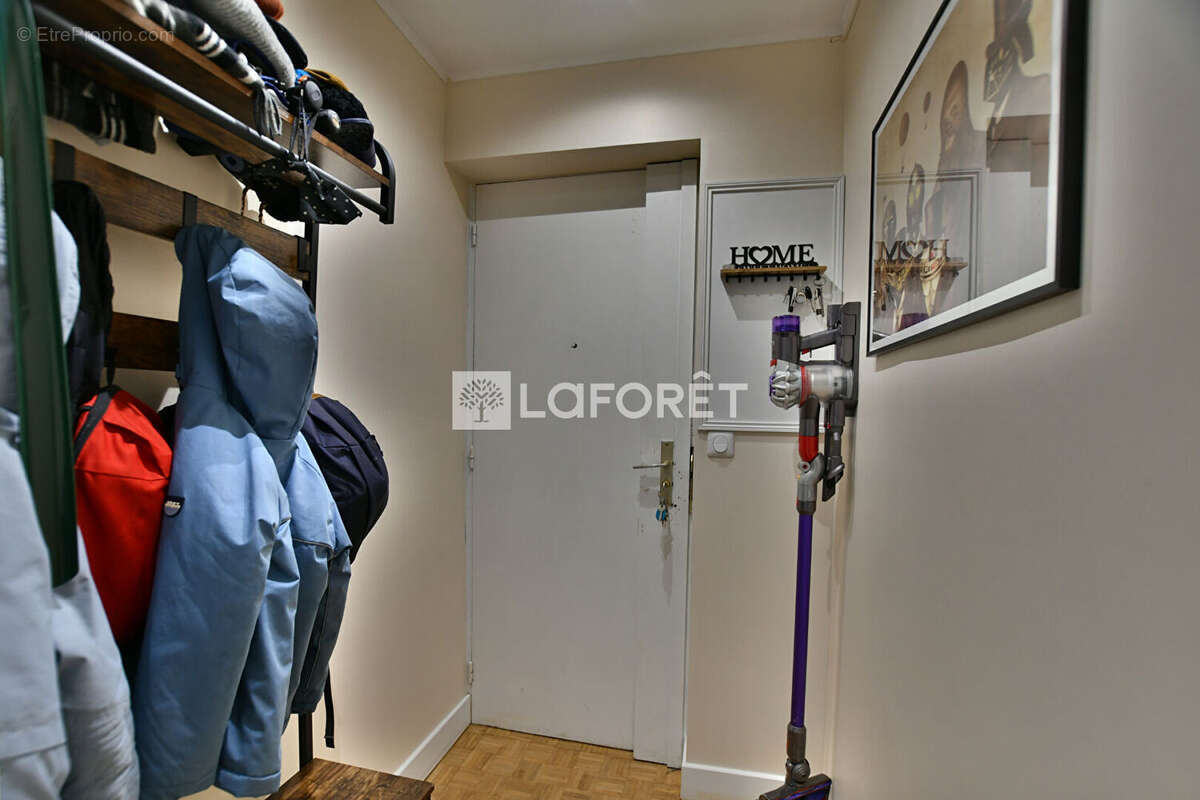 Appartement à BOUGIVAL