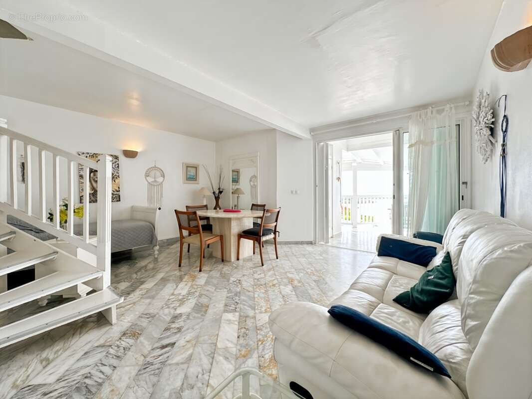 À vendre appartement t3 vue mer - idéal investisseur - secteur mont vernon à saint-martin (97150) - photo 2
