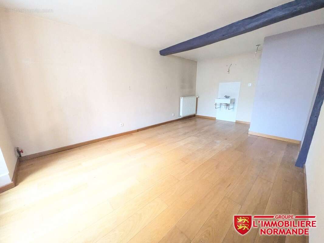 Maison à BONNIERES-SUR-SEINE