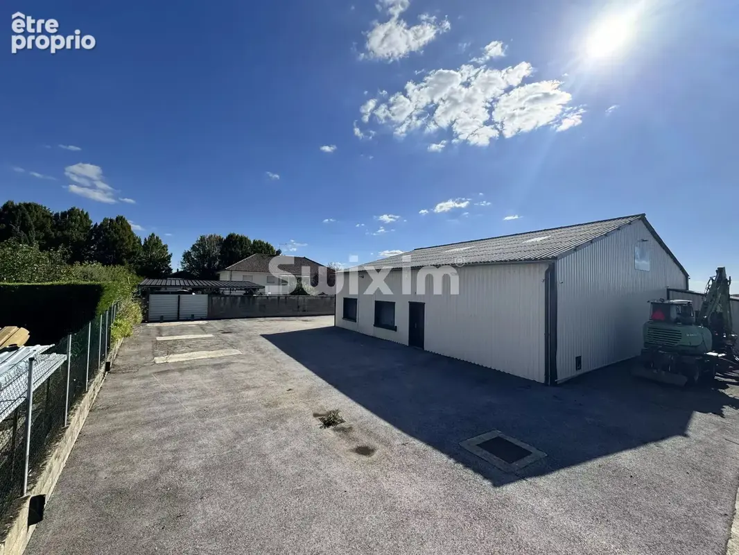 Commerce 220 m² à vendre à Tavaux (39500) - photo 2