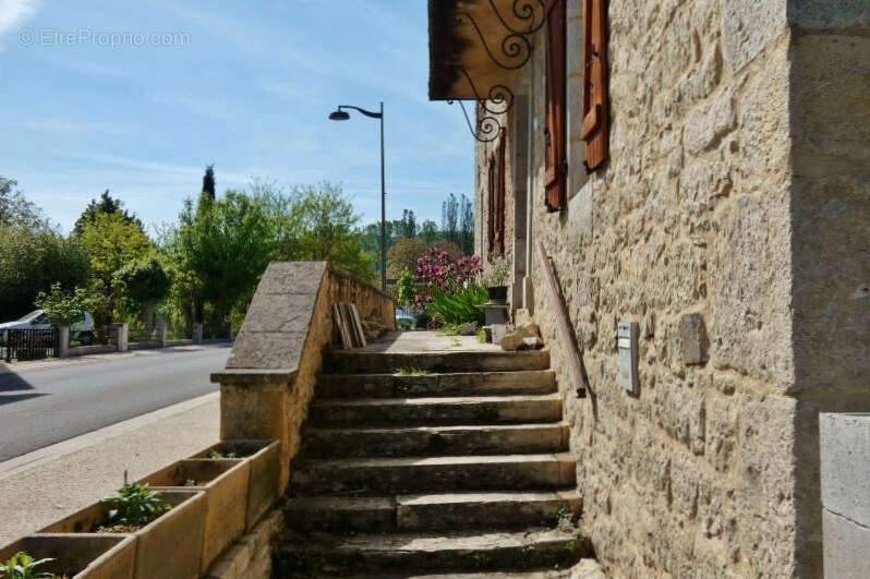 Maison ancienne en pierre à vendre - photo 13