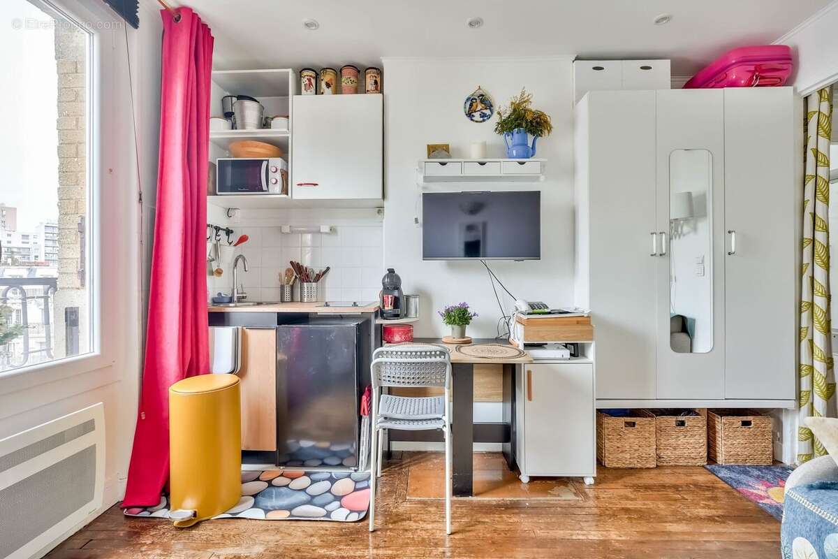 Appartement à PARIS-20E