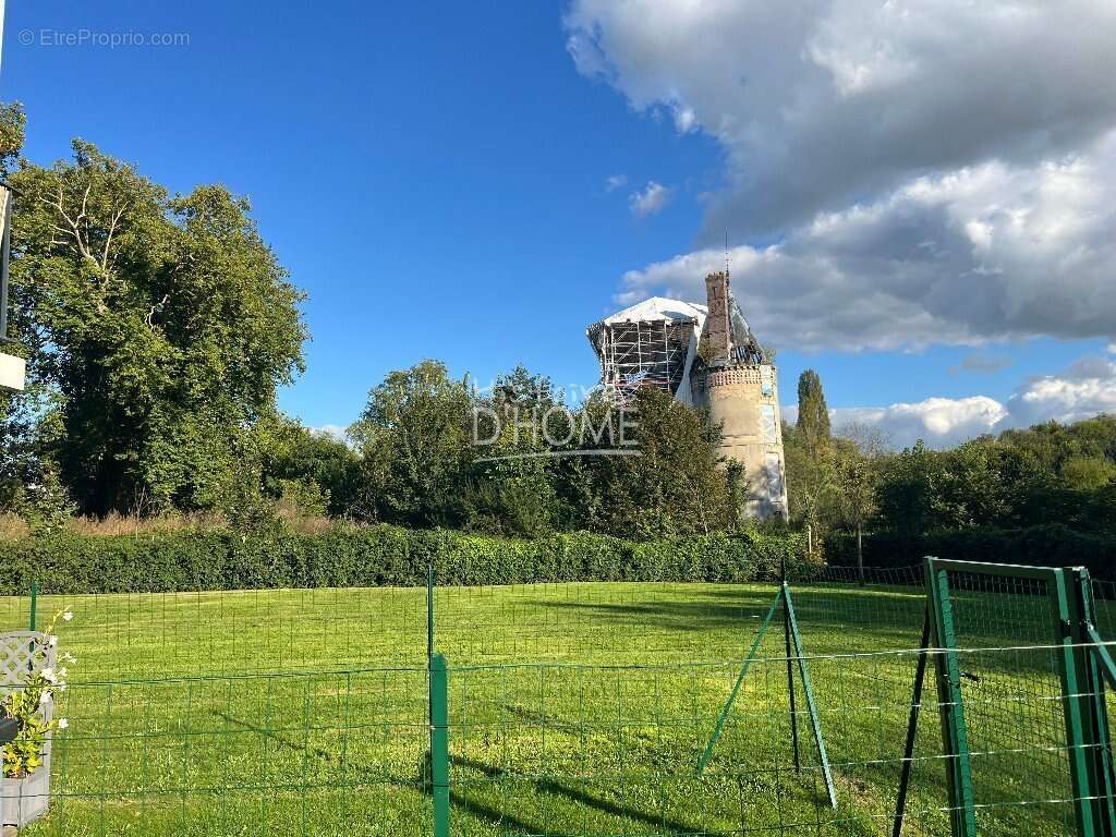 Appartement à FONTENAY-TRESIGNY