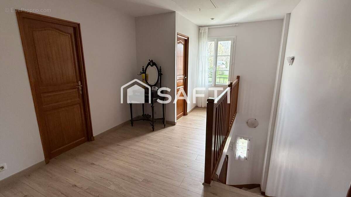 Photo 7 - Maison à VAUX-SUR-SEINE