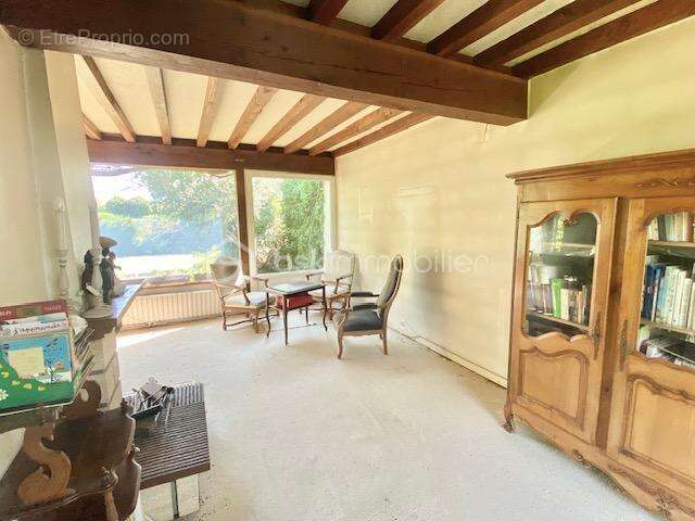 Maison à OZOIR-LA-FERRIERE