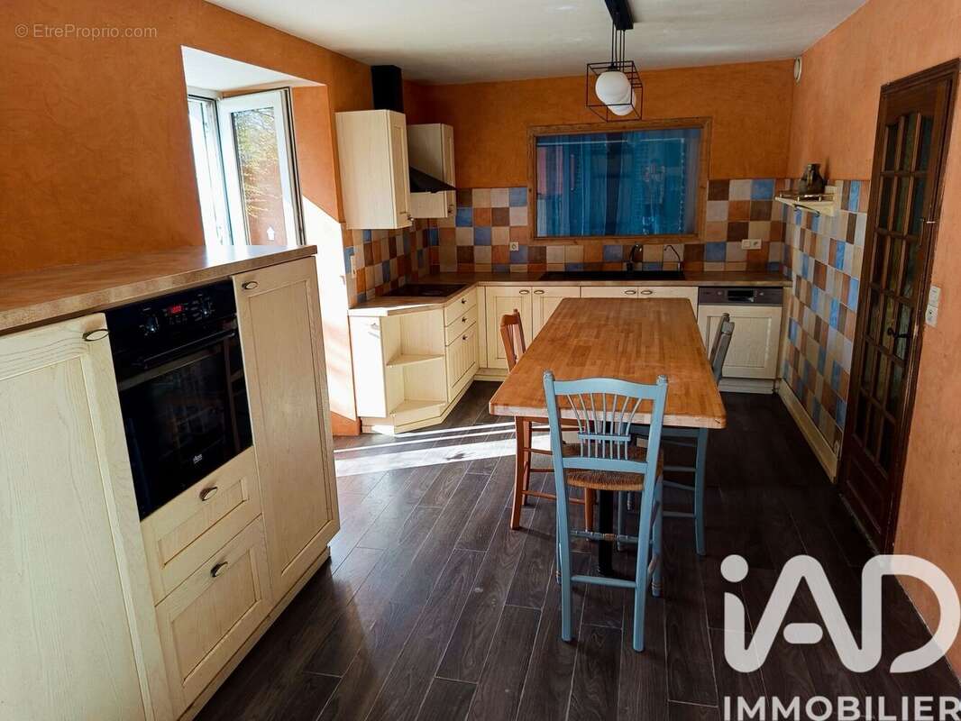 Photo 5 - Maison à SAINT-GONDRAN