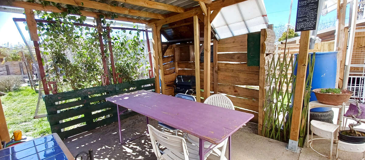 Maison à NOYANT-D&#039;ALLIER