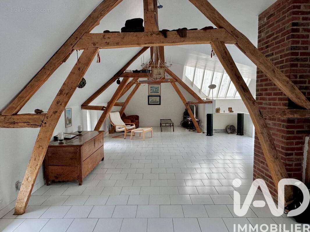 Photo 1 - Maison à AUNEUIL