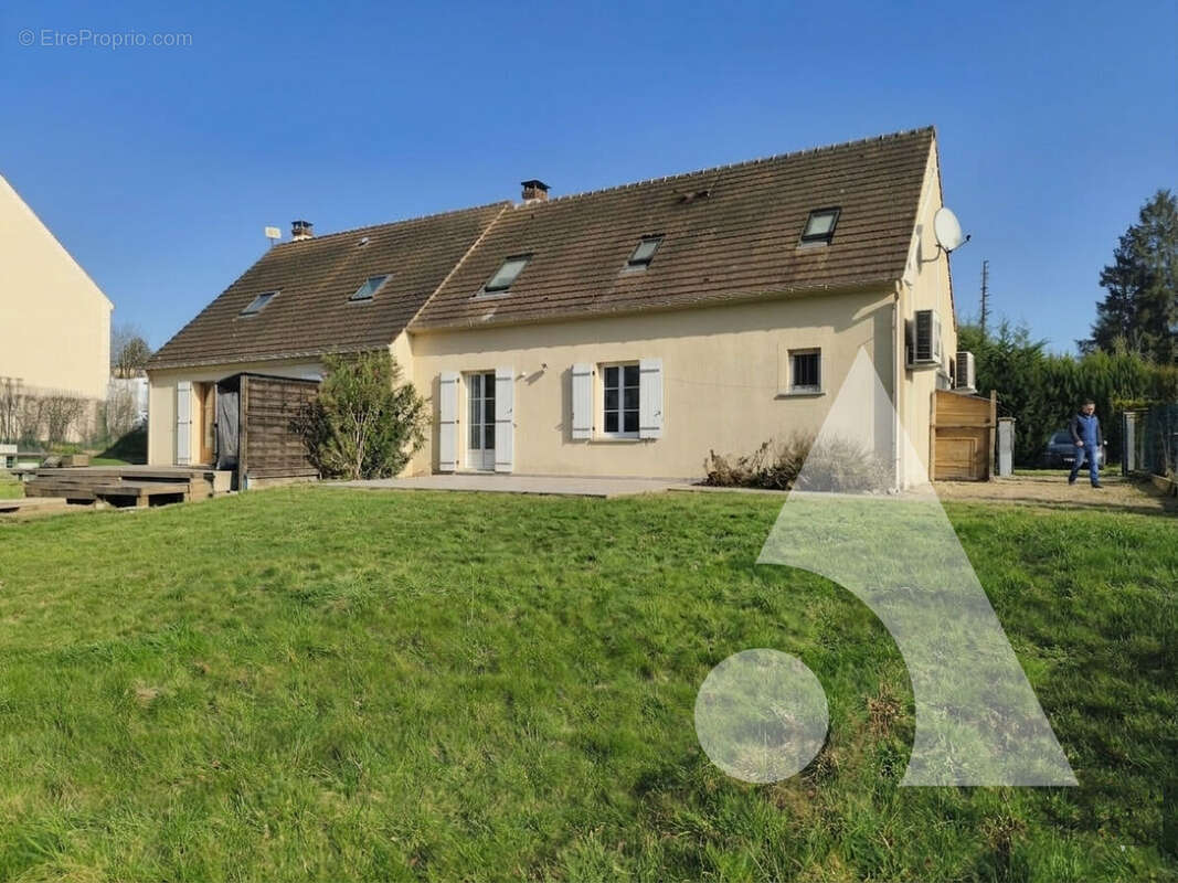 Maison à ACY-EN-MULTIEN