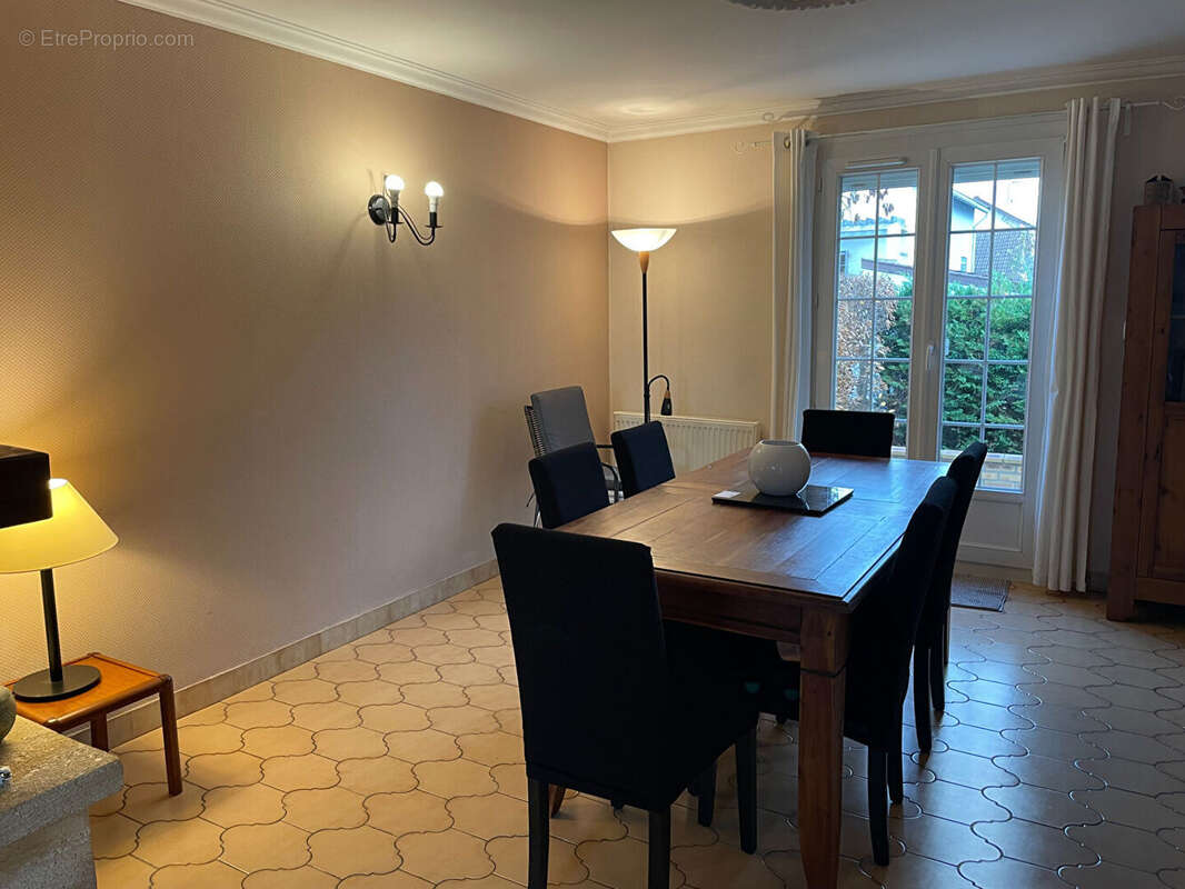 Maison à AULNAY-SOUS-BOIS