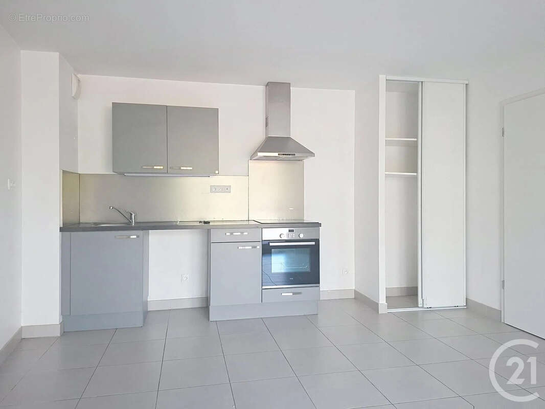 Appartement 40 m² à Melun  - photo 3