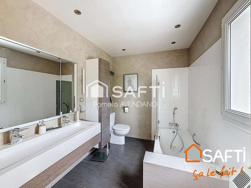 Photo 9 - Maison à LESIGNY