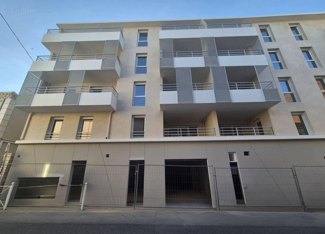 Commerce à TOULON