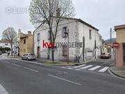 Commerce à LE BOULOU