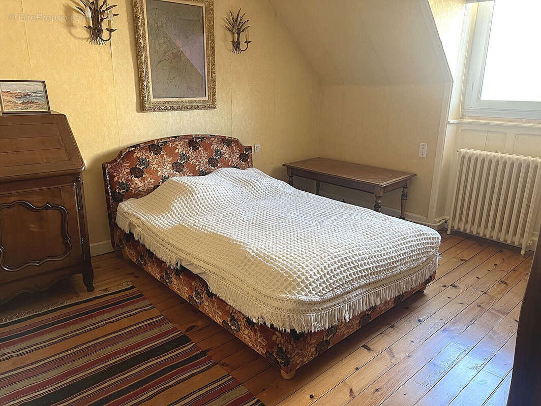 Maison de ville en pierre avec jardin clos - photo 16