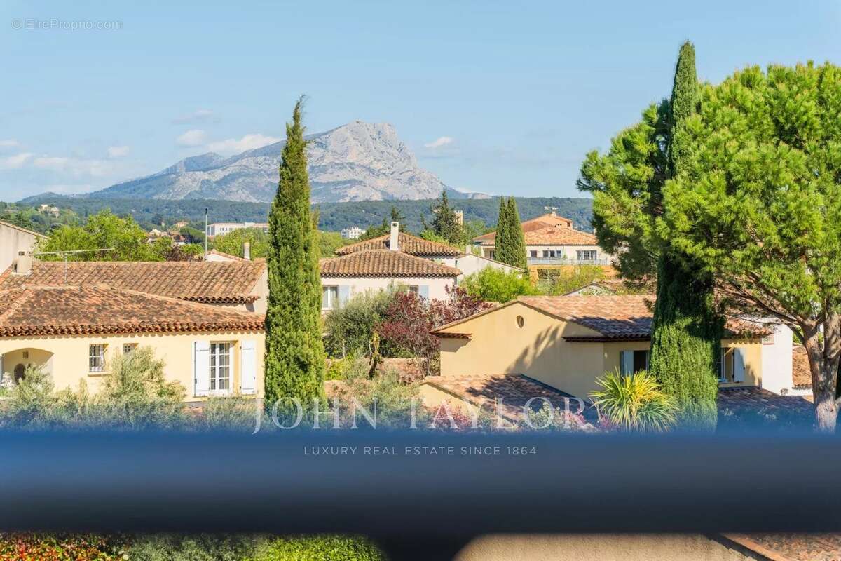 Appartement à AIX-EN-PROVENCE