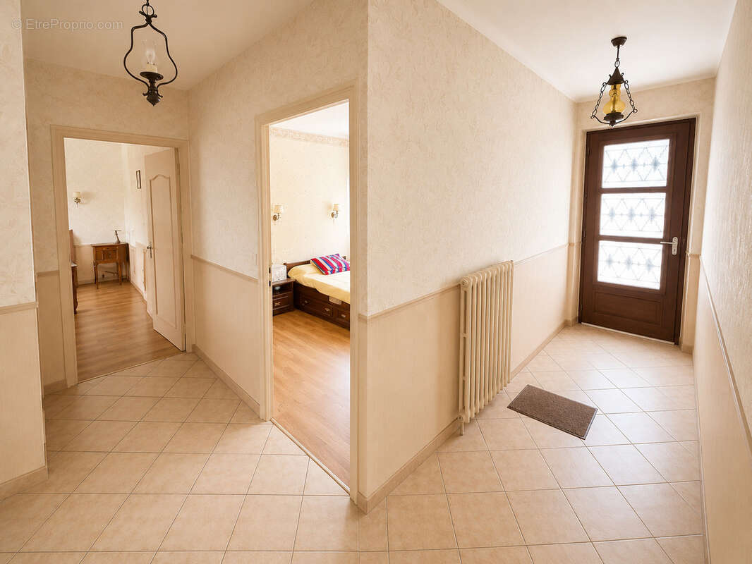 Maison avec grand terrain - photo 9