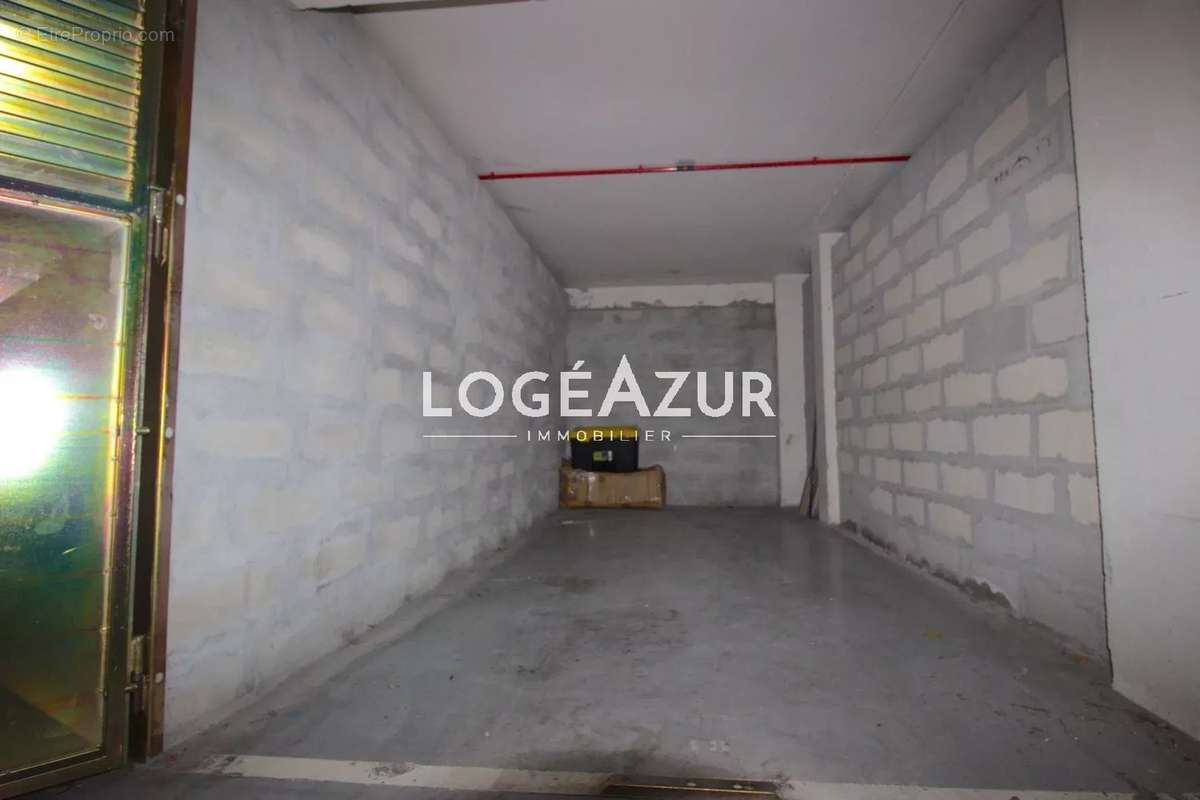 Appartement à VALLAURIS