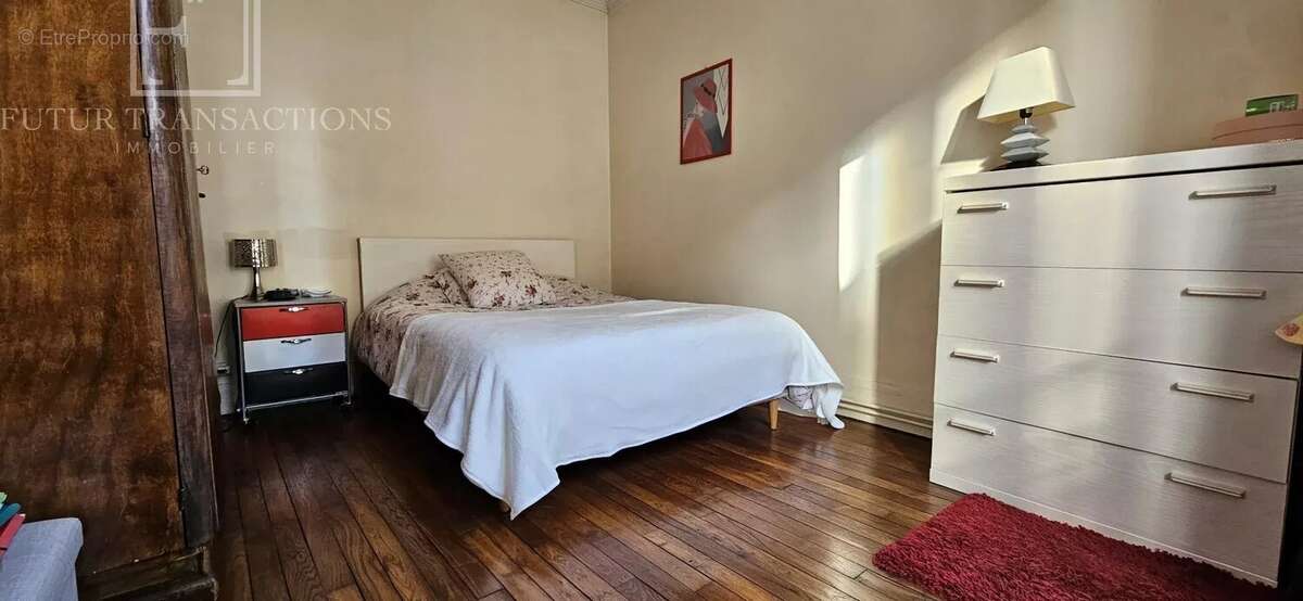 Appartement à COLOMBES