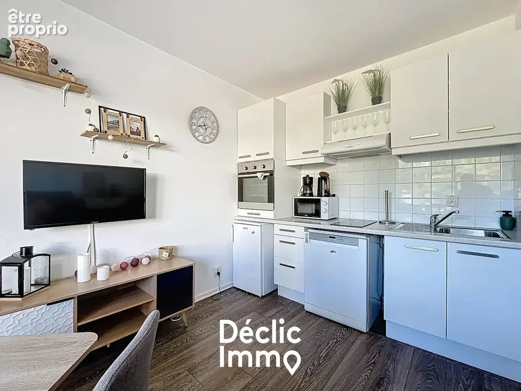 Appartement meuble - cave - parking - greolieres 1400 les neiges - photo 6