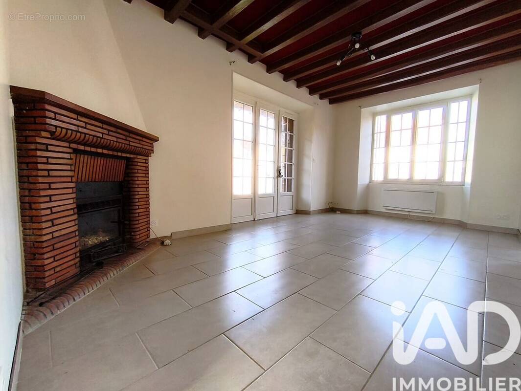 Photo 1 - Maison à NOYEN-SUR-SEINE