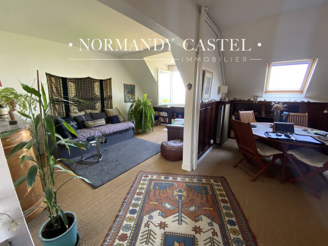 Appartement à TROUVILLE-SUR-MER