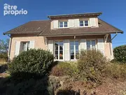 Maison à RENAISON