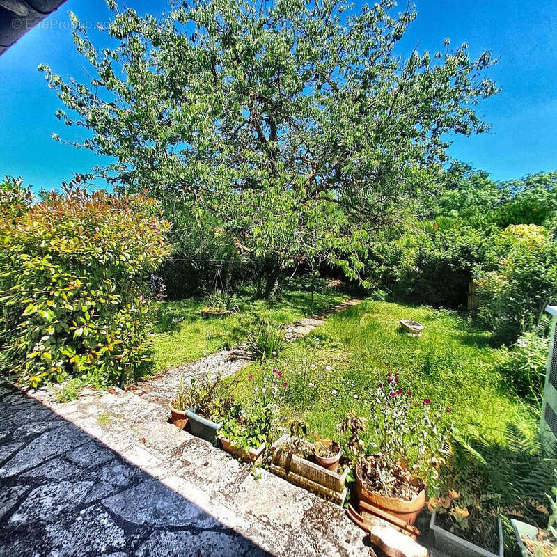 À vendre, maison 4 pièces d'environ 92 m² à BAGNEAUX SUR LOING (77167). - photo 6