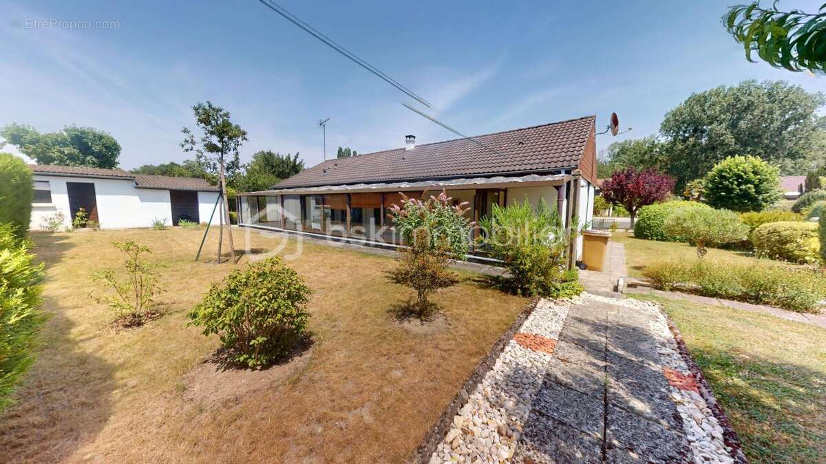 Maison plain-pied - 3 chambres - 100m² - photo 3