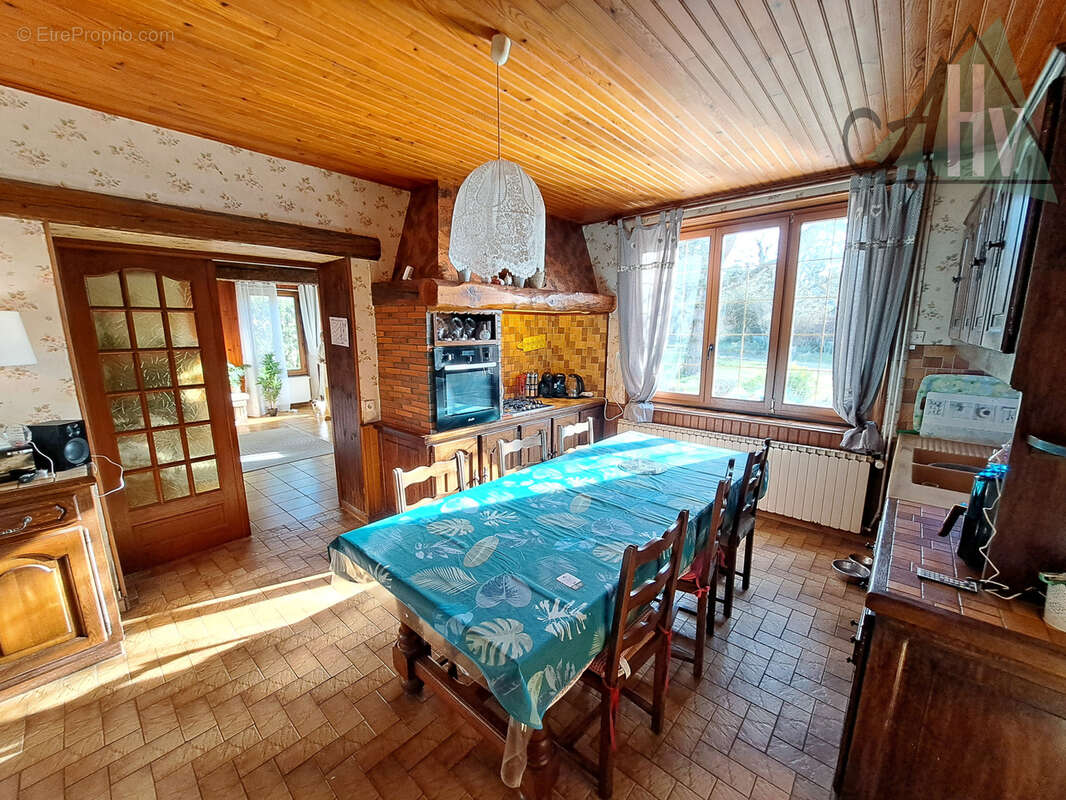 Maison à VILLEBOUGIS