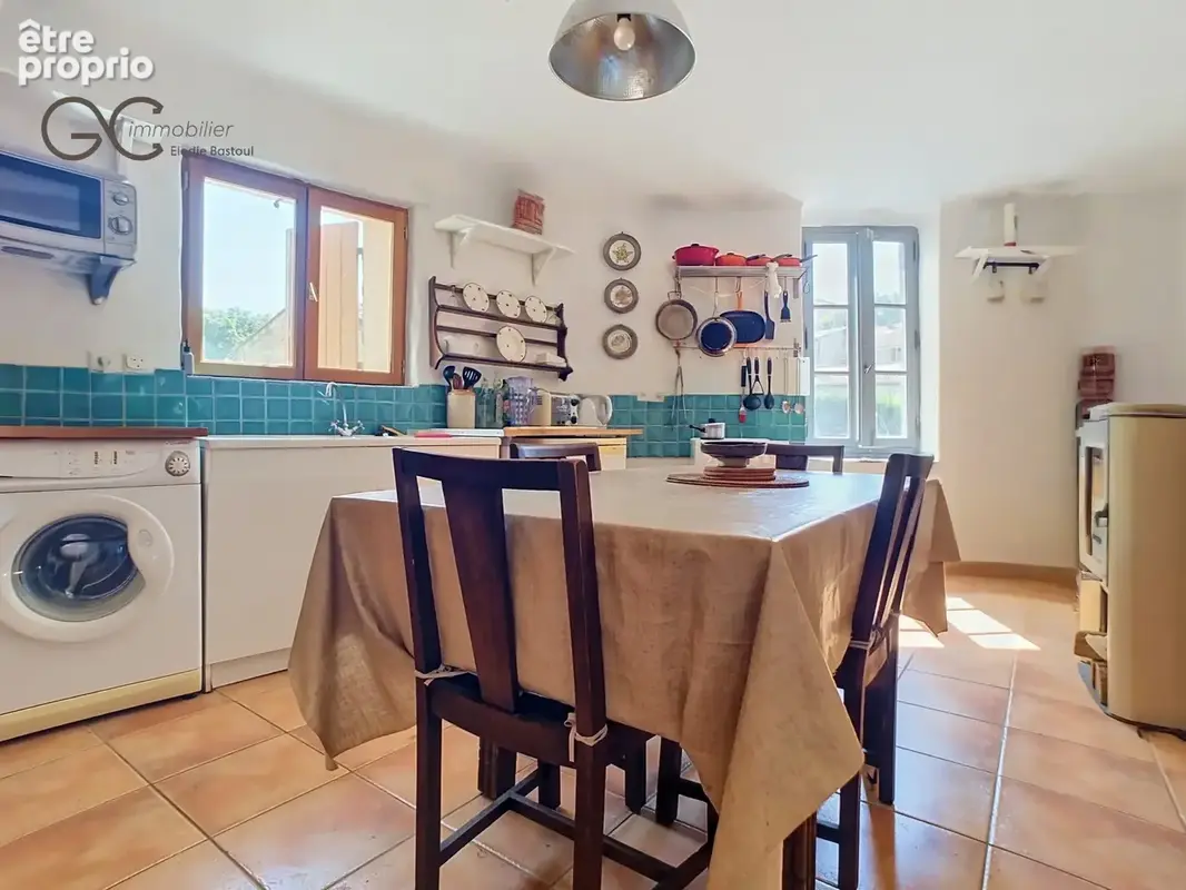 Maison 100 m² à Saint-Nazaire-De-Ladarez  - photo 3