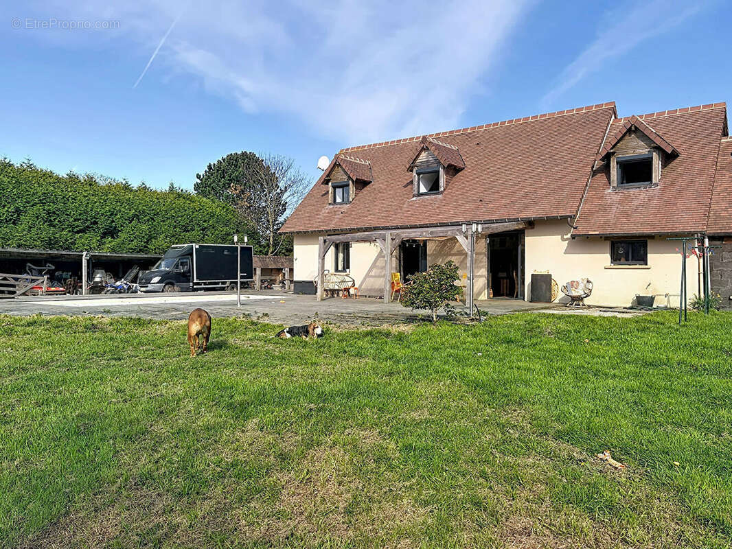Maison à GONNEVILLE-SUR-MER