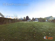 Terrain à LEPIN-LE-LAC