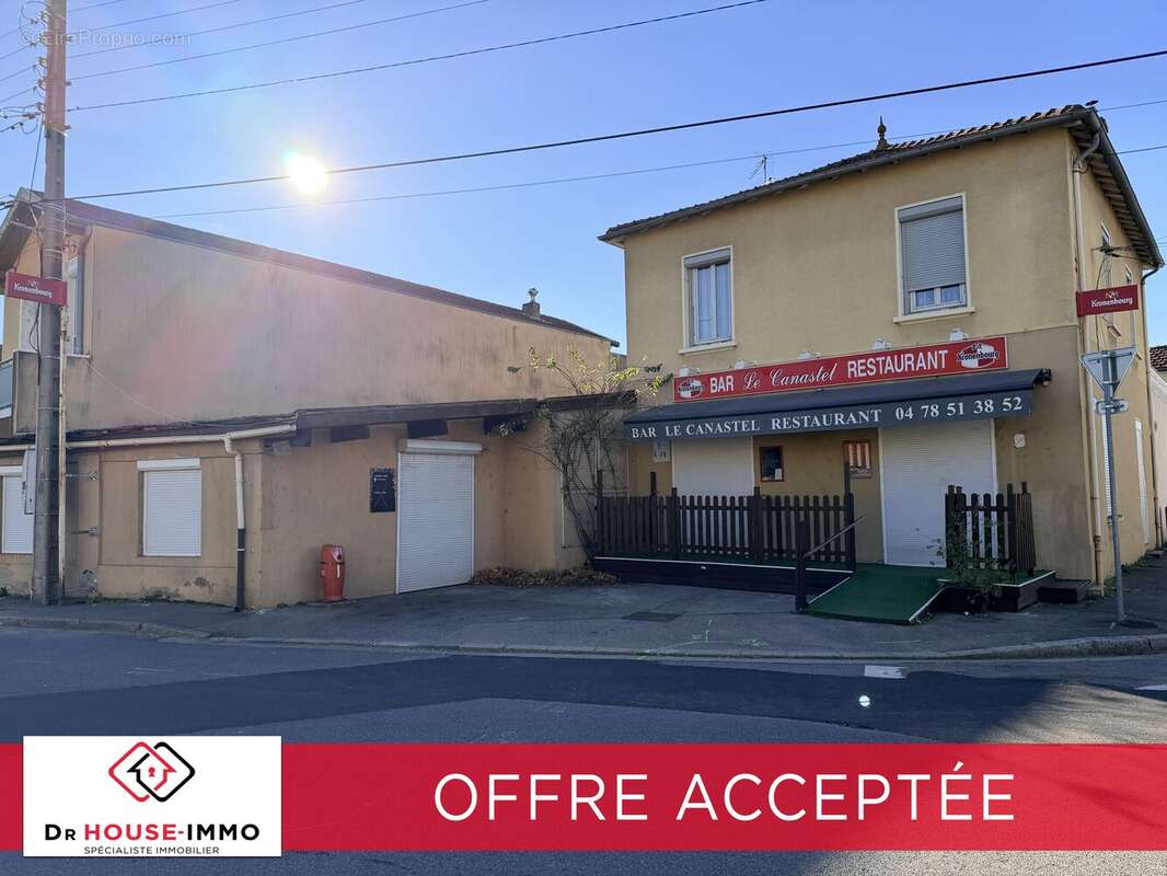 Appartement à PIERRE-BENITE