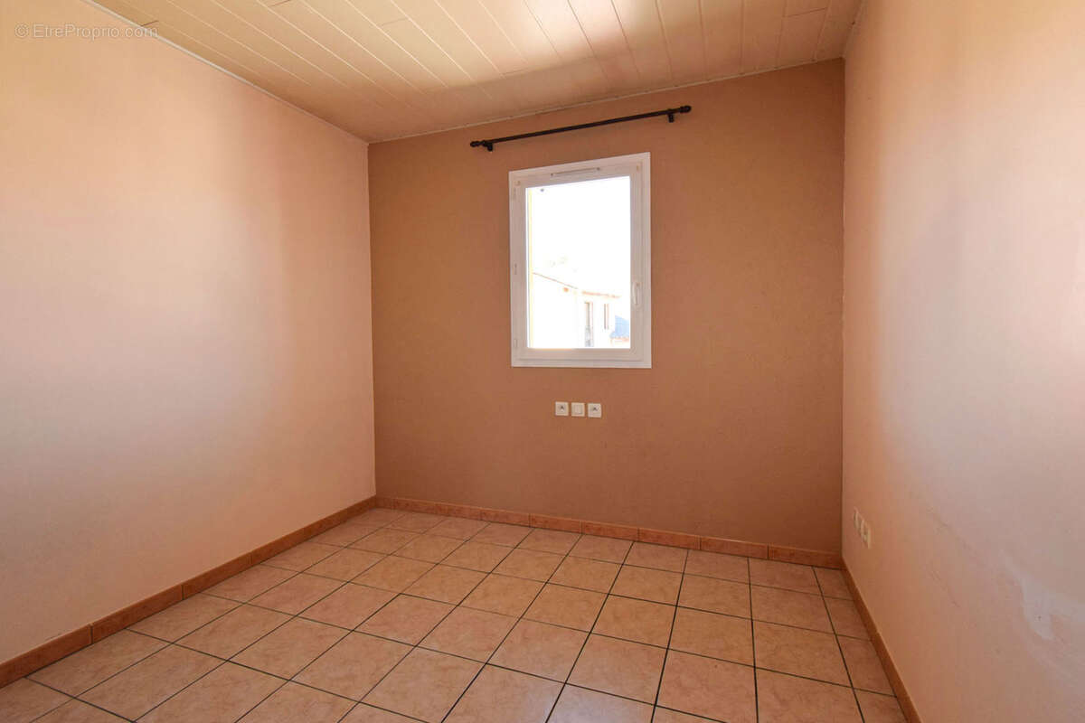 Maison à BOURG-MADAME