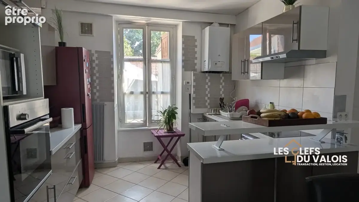 Maison 99 m² à Crepy-En-Valois  - photo 3