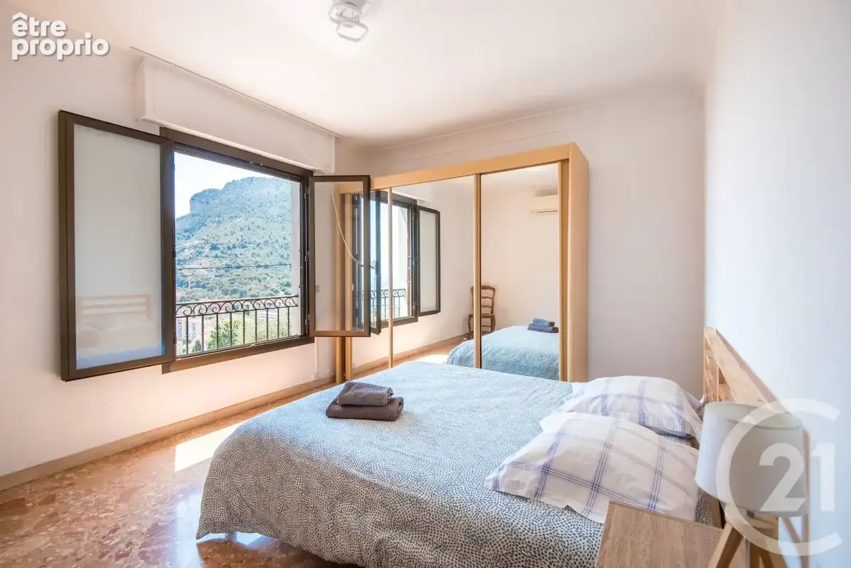 Maison 189 m² à Beausoleil  - photo 13