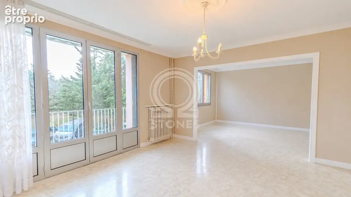 Appartement 4 pièces 79 m² à vendre à La Celle-Saint-Cloud (78170) - photo 3