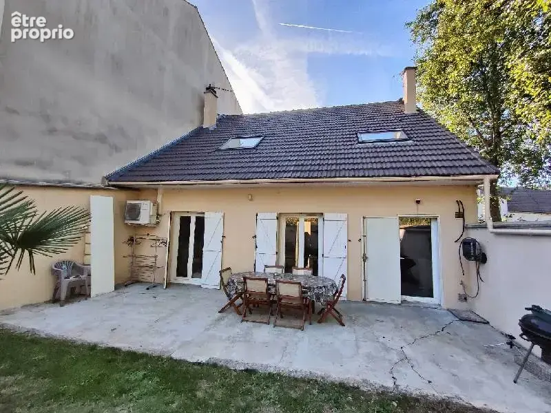 Maison à MITRY-MORY